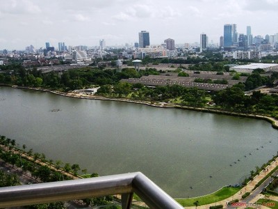 pic The Lakes (Asoke)