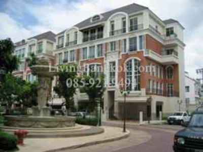 pic CHEAPEST! Rent British Townhome Thonglor