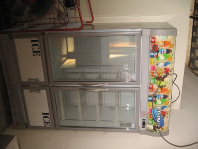 pic Fridge with freezer
