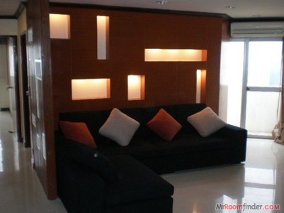 pic Witthayu Complex Condo