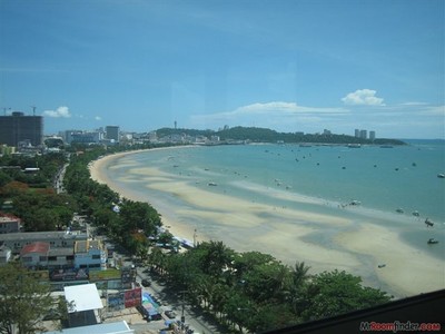 pic Beach Road (Nr Pattaya klang)  