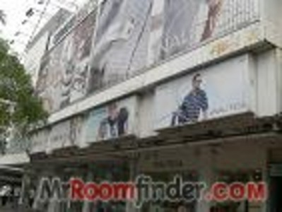 pic Commercial Building + Ad Space 