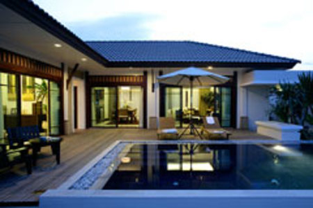 pic Each villa is designed as a modern home