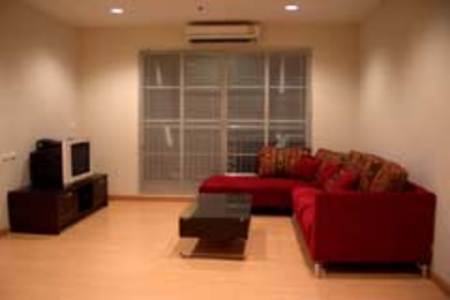 pic Excellent modern compact 3 bedroom unit