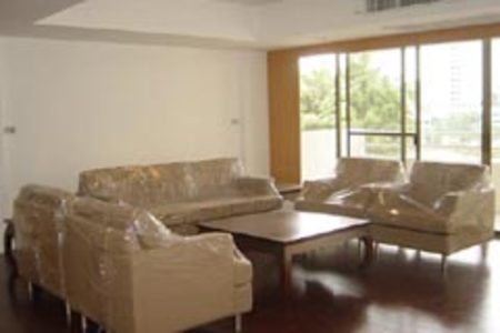 pic Modern 4 bedroom condo with good quality