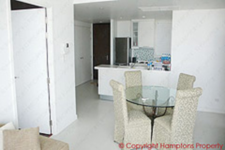 pic Modern 2 bedroom unit 