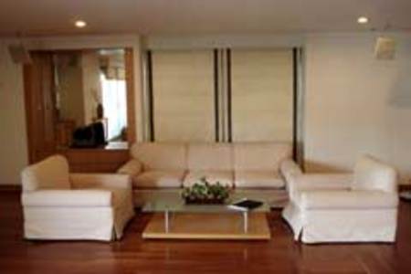 pic Very spacious 3 bedroom unit 