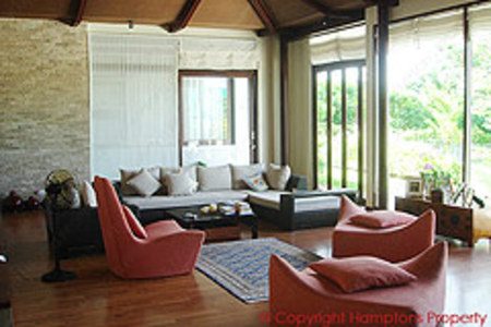 pic This modern-style, Bali design villa