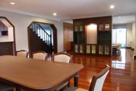pic A spacious newly renovated single house