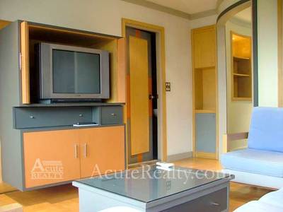 pic Luxury Style Condo For Rent & Sale 