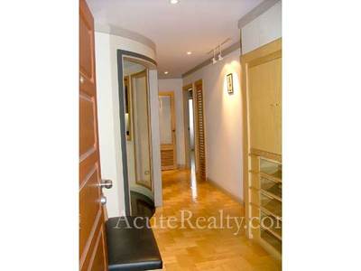 pic Luxury Style Condo For Rent & Sale 