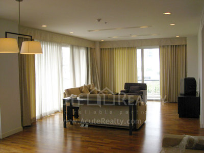 pic Fully furnished, and nice decorated 