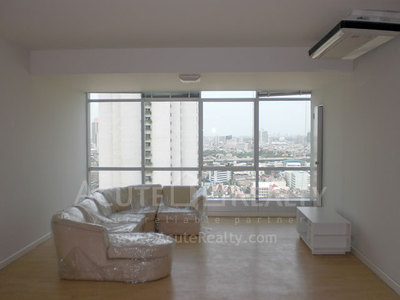 pic Baan Sathorn Chaophraya Condominium 