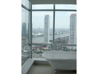 pic Baan Sathorn Chaophraya Condominium 
