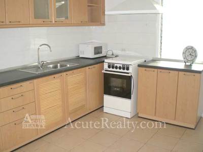 pic Fully furnished condo in Sukhumvit Road