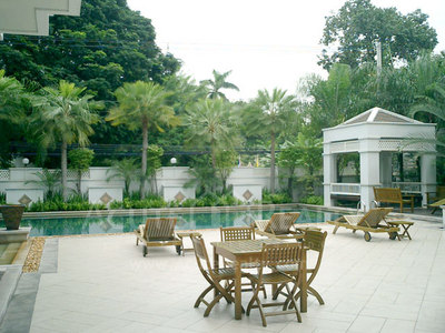 pic New condo on Sukhumvit for sale