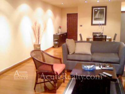pic Nice condo situated in business area