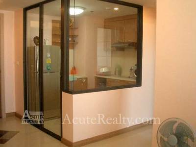 pic A fully furnished unit on high floor 