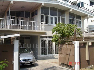 pic House for sale Partly furnished