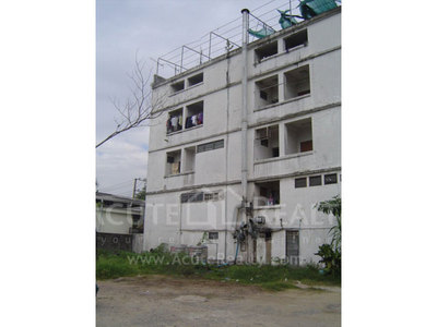 pic For sale Land with 4 Shophouses