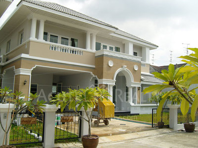 pic Useable area 350 Sqm., Ready to move in