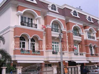 pic Townhome for sale and rent