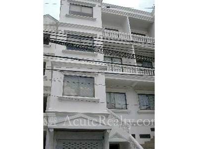 pic For rent & sale townhouse 10 brs