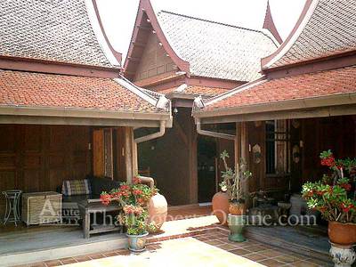 pic For sale, Beautiful Thai Style House 