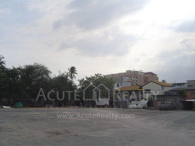pic Land for sale 8.5 rai located in Rama 3