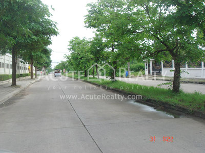 pic Land For Sale!!! Located in Pathumthani