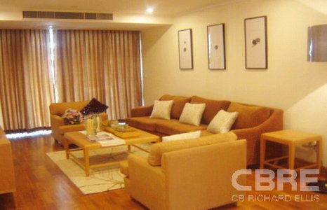 pic High rise apartment building