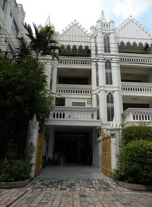 pic Townhouse for sell in South Sathorn Rd.