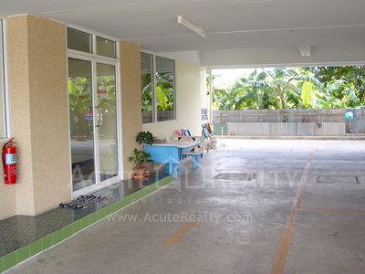 pic Apartment for sale !!! in Ngamwongwan 
