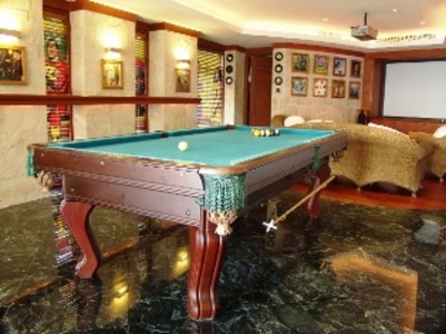 pic Diana Pool Table For Sale!!