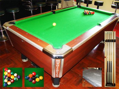 pic 8' Sovereign Pool Table for Sale