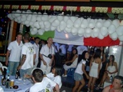 pic Bar - Bangla Road -