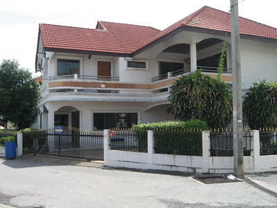 pic Country Club Villa House for Sale 3 Bed