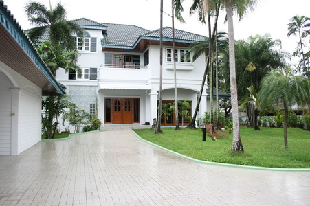 pic Luxury & Elegant House for Rent!!