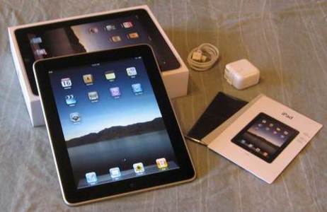 pic For Sale: Apple iPad 2 +3G Wi-Fi White