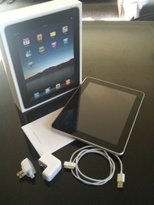 pic Sell Apple iPad 2 16GB, 32GB, 64GB (Wi-F
