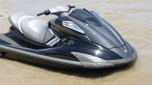 pic 2009 YAMAHA WAVERUNNER 1800CC SUPERCHARG