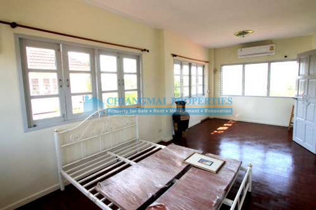 pic Newly renovated 4 bed House, 1.89Million