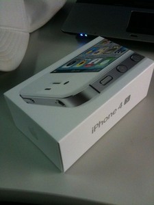 pic Apple iPhone 4s 64gb,Buy 2 Get 1 Free