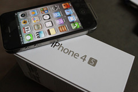 pic For Sale; Brand new unlocked Iphone 4s ,