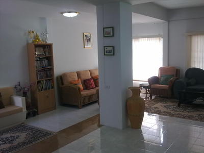 pic 2 Bedromm Townhouse For Sale