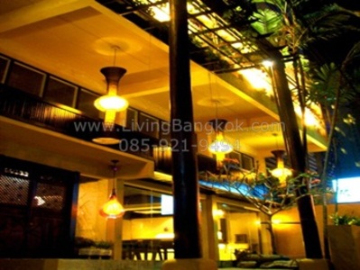 pic Silom Bangkok Spa Business Building Rent
