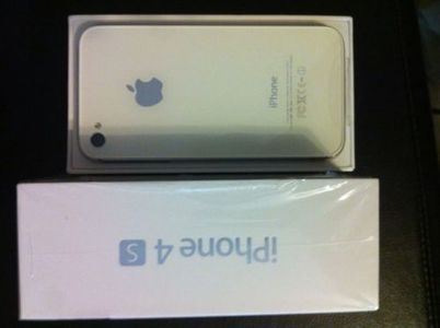 pic FOR SALE I PHONE 4S 64GB FOR $350USD