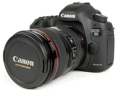 pic Canon EOS 5D Mark III 22.3MP Digital SLR