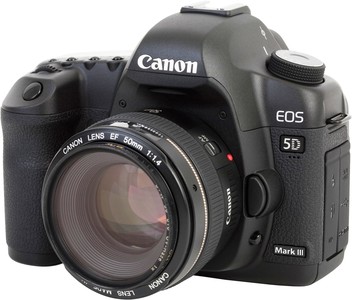 pic Canon EOS 5D Mark III 22.3MP Digital SLR