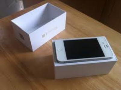 pic Apple iPhone 4S 16GB, 32GB, 64GB Unloc